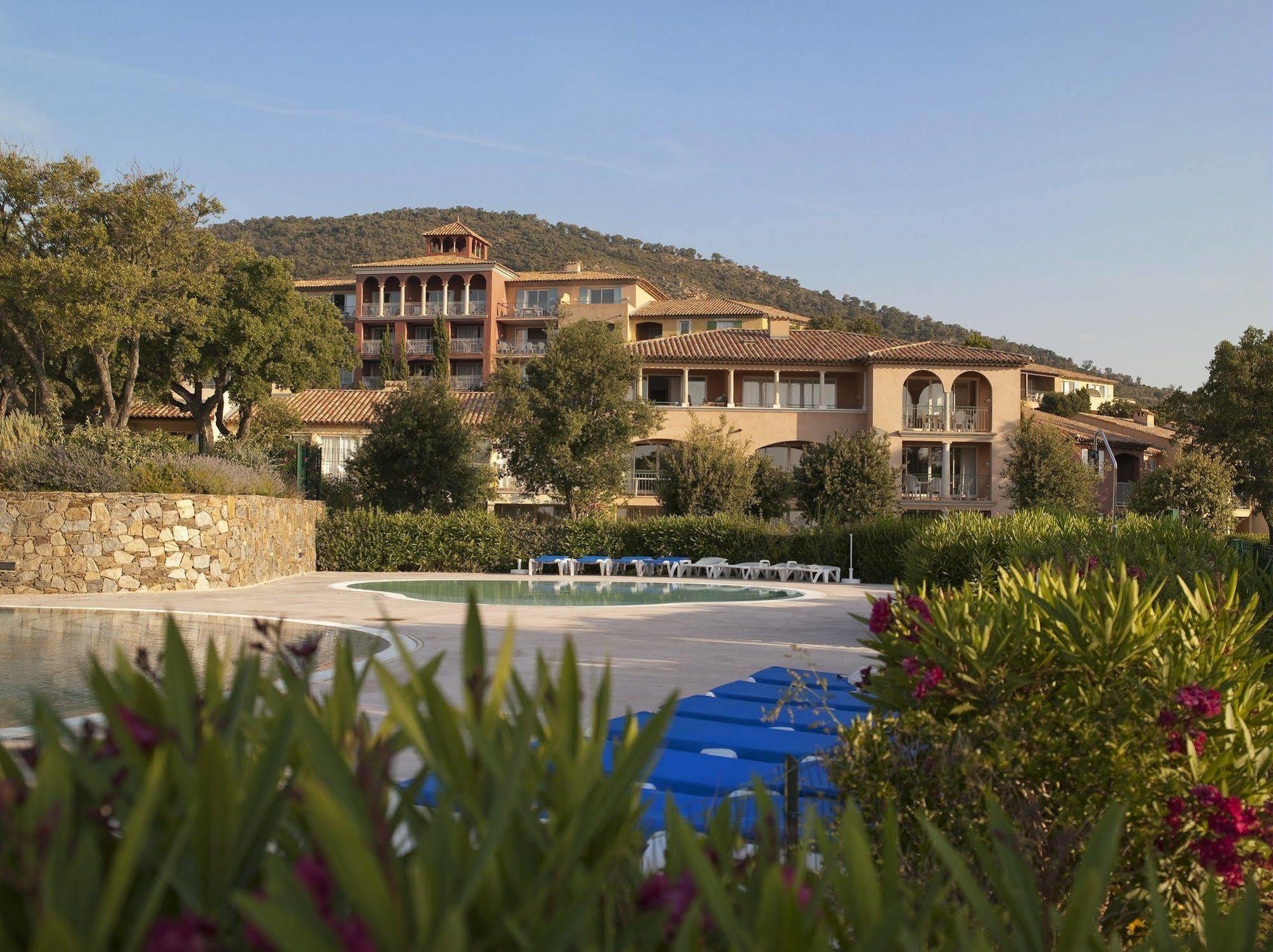 P&V Residence Le Hameau Des Issambrr Sainte-Maxime Exterior foto